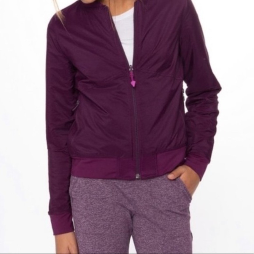 Ivivva by Lululemon Reversible Quilted Windbreaker
Size 14 Color Purple